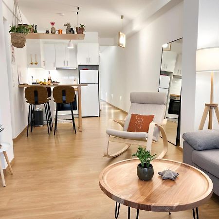 Comfy 2 Bdr Apt In Petralona - Next To Metro เอเธนส์ ภายนอก รูปภาพ