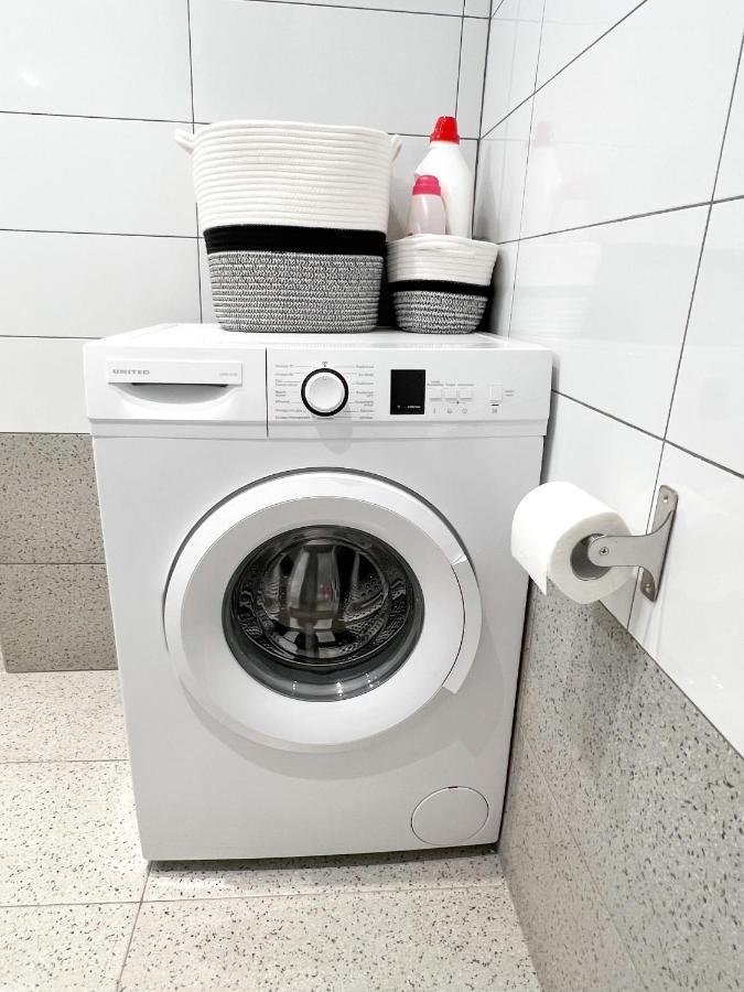 Comfy 2 Bdr Apt In Petralona - Next To Metro เอเธนส์ ภายนอก รูปภาพ