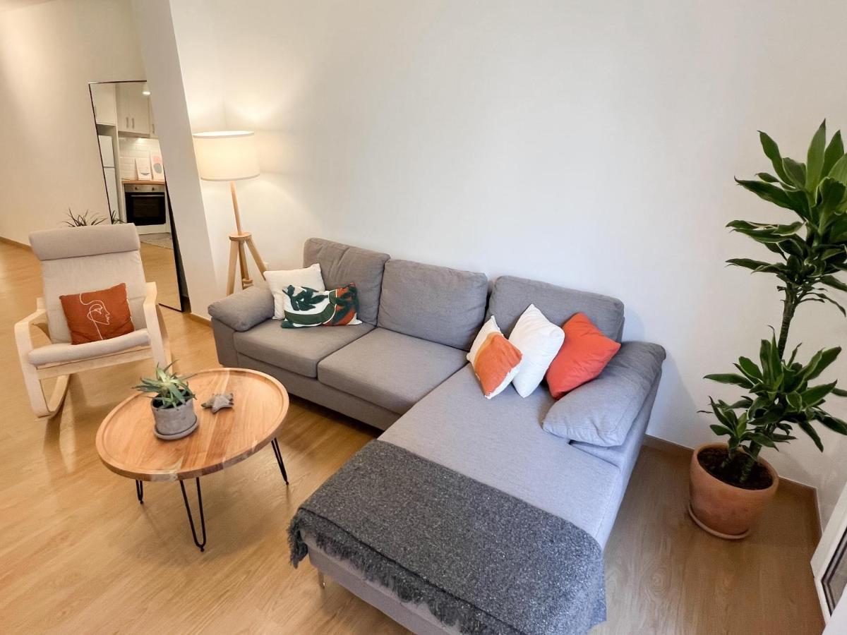 Comfy 2 Bdr Apt In Petralona - Next To Metro เอเธนส์ ภายนอก รูปภาพ